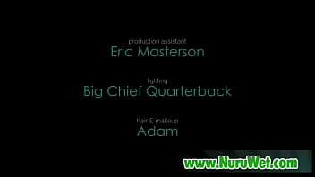 Blondie enjoys pussy fingered