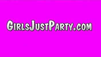 Roommates do lesbian sex