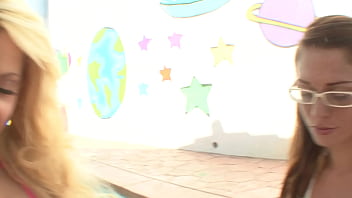 Before they do a cum swapping with his creampie