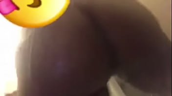 Slim big booty teen twerk