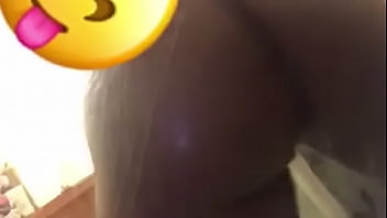 Slim big booty teen twerk