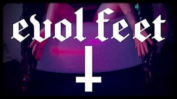 Extreme heels slave training