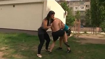 Real mixed wrestling 1 male bodybuilder vs 2 fitness girl