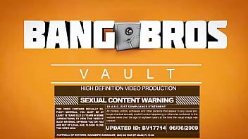 Latina mulani craves cock