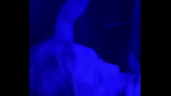 Esposa mamou e tomou leite na balada foi um show de exibicionismo e putaria na frente de todos