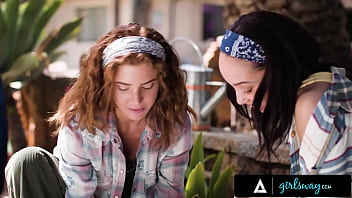 Caring babes bond over same passion