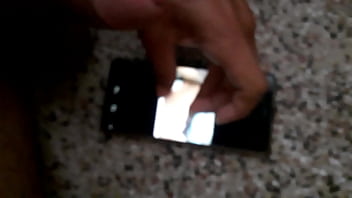 Me regala fotitos y videos yo lo disfruto