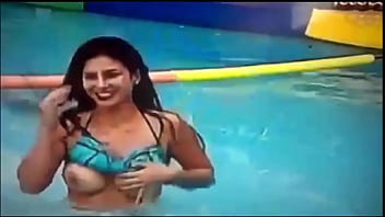 Claudia ramirez muestra las tetas ricas Claudia ramirez muestra las tetas ricas