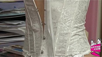 Girls who eat pussy 0586