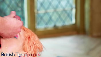 Hot nurse sucks off all her patients