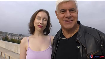 First threesome for tight pussy & huge tits pawg berta lusty