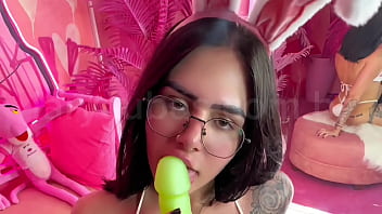 Lary cubas mostrando tudo