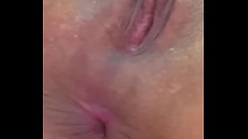 Rabinho guloso querendo rola