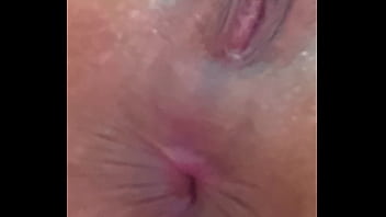 Rabinho guloso querendo rola