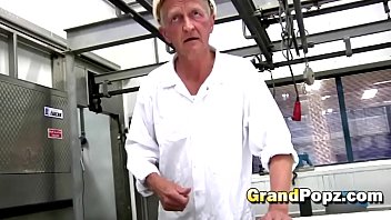 Kinky chick enjoys riding long cock Kinky chick enjoys riding long cock