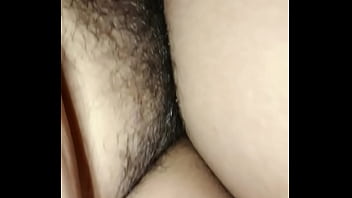 Jilat emut ngentot memek ibu mertua ku sampe mendesah keenakan Jilat emut ngentot memek ibu mertua ku sampe mendesah keenakan