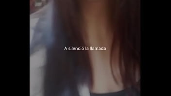 Enseña las tetas en videollamada
