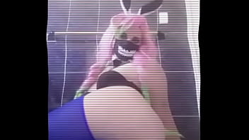 بعرض نفسي ليكو عشان عايزه اتناك انا متناكه حيحانه