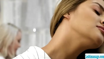 Busty blonde asks her new teen neighbor if she wants some free lets her get naked and start rubbing her warm body into hers