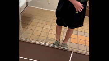 Malik vadheim mirror at 10 iphoto selfie