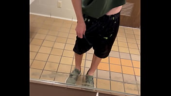 Malik vadheim mirror at 10 iphoto selfie