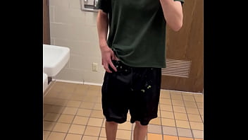 Malik vadheim mirror at 10 iphoto selfie