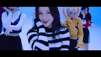 소년 cums 및 바보 그리고 그의 정액을 핥는