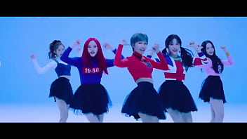 소년 cums 및 바보 그리고 그의 정액을 핥는