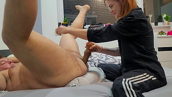 Amator in bed trying to pegging by big strapon quick cumm she have a perfect body Amator in bed trying to pegging by big strapon quick cumm she have a perfect body