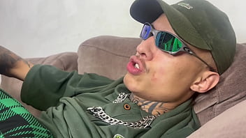 Primeira vez fazendo troca de casal troca de casal de dois novinhos e duas novinhas isso é uma delícia completo no red e no cher