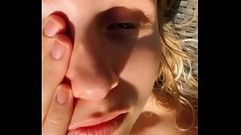 Rejoint moi bébé vidéo sextape offerte pour tout abonnement classic 30jour