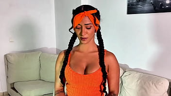 Meu patrão me fez engasgar na pica dela por eu não ter limpado a casa dele direito