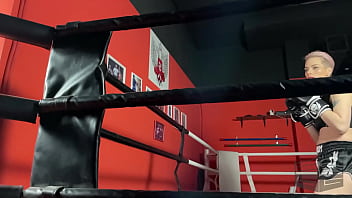 Kickboxing mood training alone