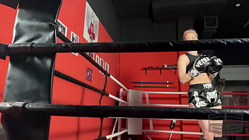 Kickboxing mood training alone