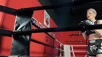 Kickboxing mood training alone