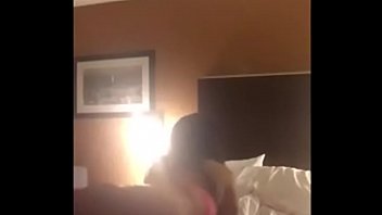 Shakin her fake baddie ass