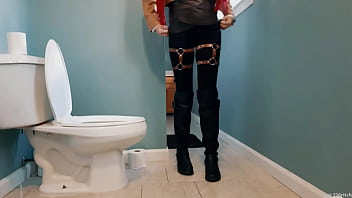 Mikasa ackerman peeing voyeur sage eldritch