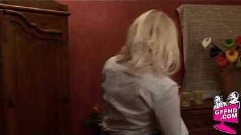 Girls having fun 0705