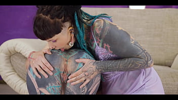 Ffm tattoo threesome with two alternative teens