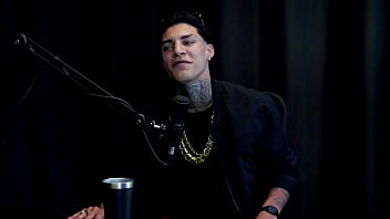 Se sentiu estranho no começo após os atendimentos conheceu uma criadora na sauna tiveram que mesclar pra não ter somente gays e foi assaltado gabriell rios watch sheer red