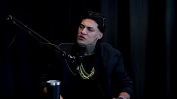 Se sentiu estranho no começo após os atendimentos conheceu uma criadora na sauna tiveram que mesclar pra não ter somente gays e foi assaltado gabriell rios watch sheer red