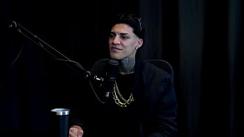 Se sentiu estranho no começo após os atendimentos conheceu uma criadora na sauna tiveram que mesclar pra não ter somente gays e foi assaltado gabriell rios watch sheer red