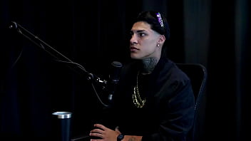 Se sentiu estranho no começo após os atendimentos conheceu uma criadora na sauna tiveram que mesclar pra não ter somente gays e foi assaltado gabriell rios watch sheer red