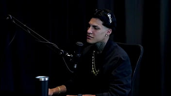 Se sentiu estranho no começo após os atendimentos conheceu uma criadora na sauna tiveram que mesclar pra não ter somente gays e foi assaltado gabriell rios watch sheer red