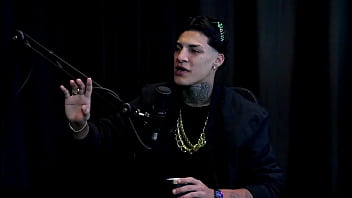 Se sentiu estranho no começo após os atendimentos conheceu uma criadora na sauna tiveram que mesclar pra não ter somente gays e foi assaltado gabriell rios watch sheer red