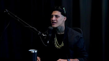 Se sentiu estranho no começo após os atendimentos conheceu uma criadora na sauna tiveram que mesclar pra não ter somente gays e foi assaltado gabriell rios watch sheer red