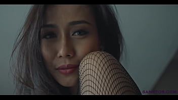 Sanktor busty asian fashion model masturbates