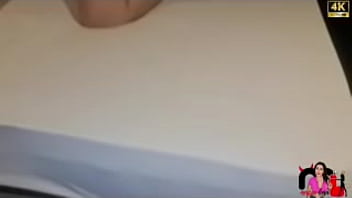 Casada vai ao futebol se interessa pelo pauzudo comedor e faz o marido gravar ela dando para outro completo no red