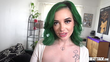 Gia paige gets her juicy pussy pounded