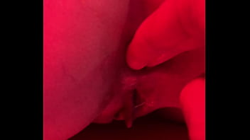 Primero dedos antes del pene